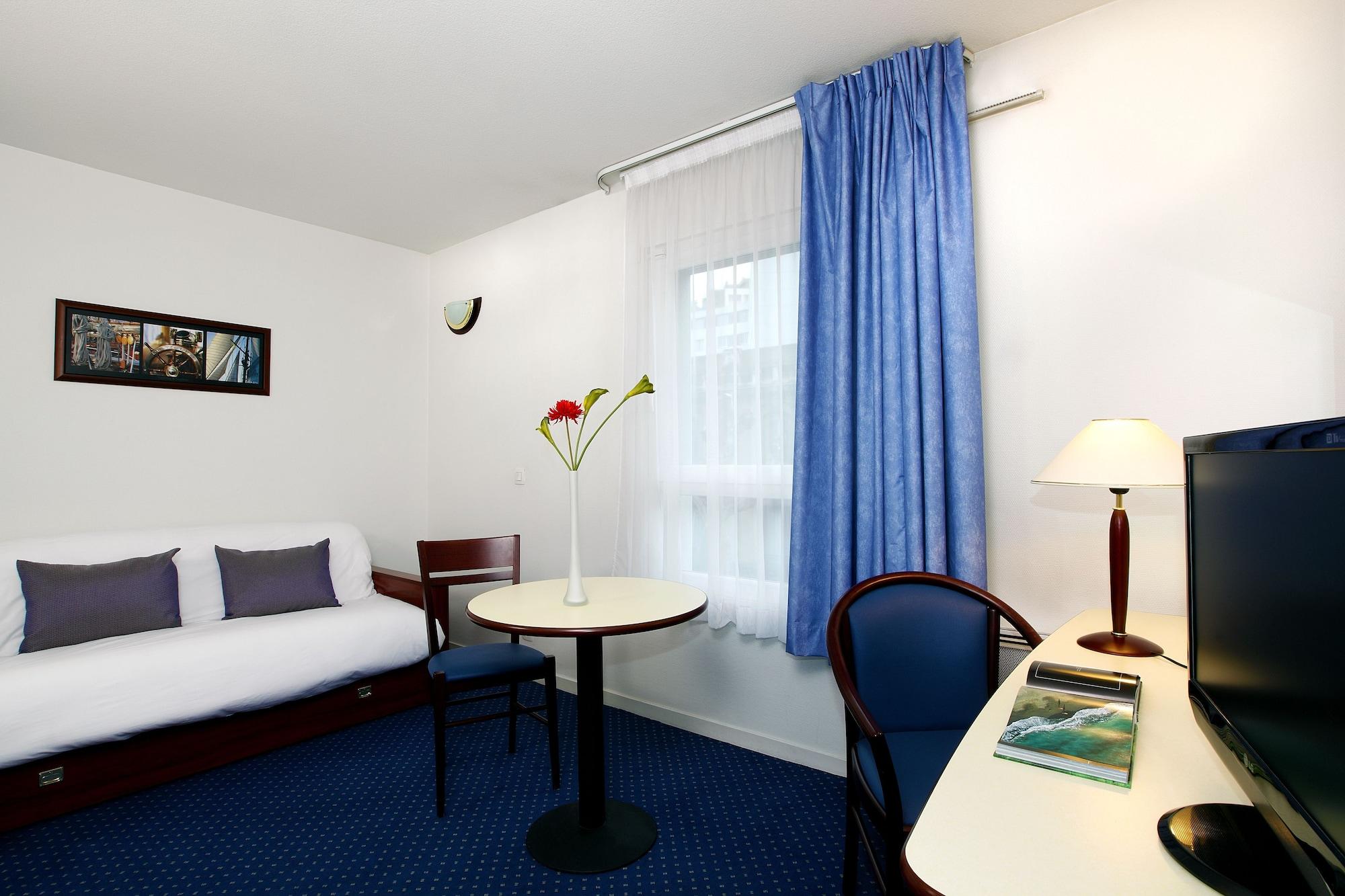 อัปปาร์ต ซิตี้ แคลร์มง แฟร็อง ซองทร์ Aparthotel แคลร์มงต์-แฟร์รองด์ ภายนอก รูปภาพ